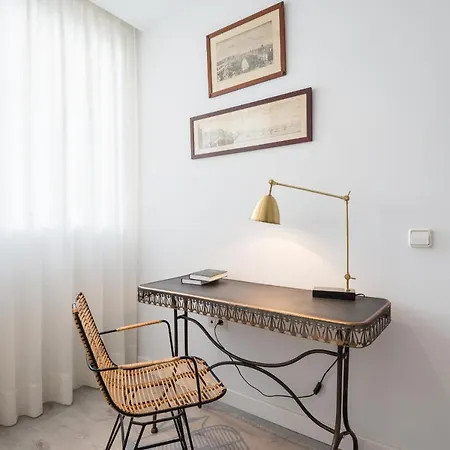 Soho Premium 3 Bedrooms Apartment *